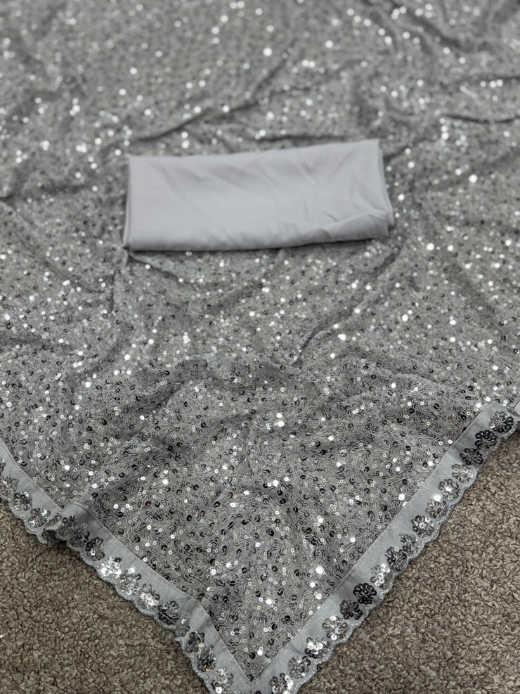Kareena Kapoor Bollywood Georgette Grey Color Saree