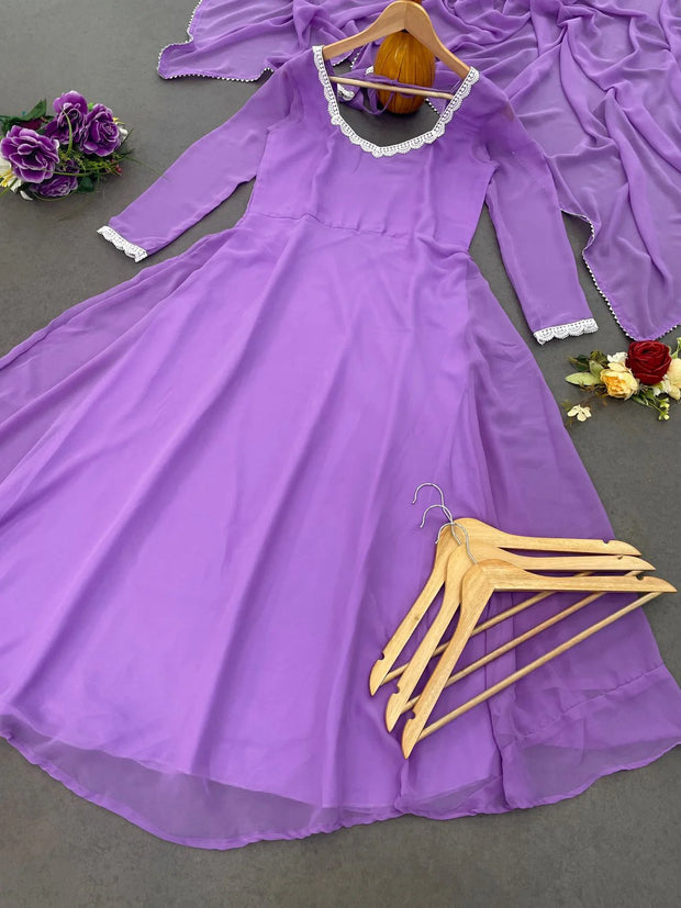 Luxuriant Georgette Lavender Color Gown