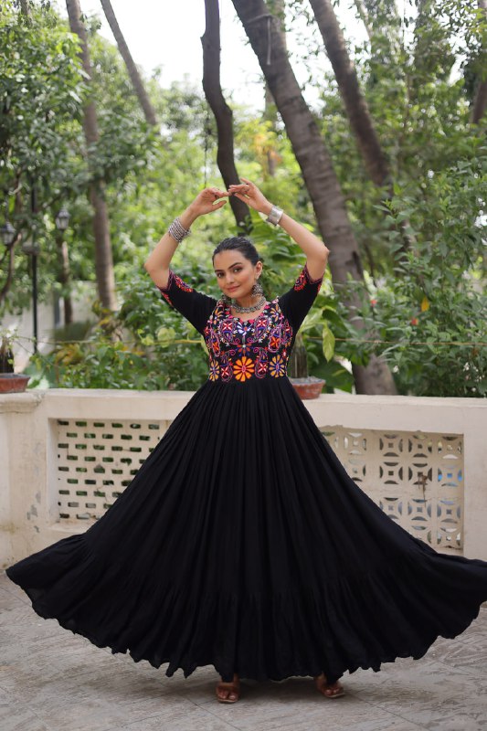 NAVRATRI GOWN COLLECTIONS-2025