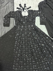Mesmerizing Embroidered Work Black Color Anarkali Suit