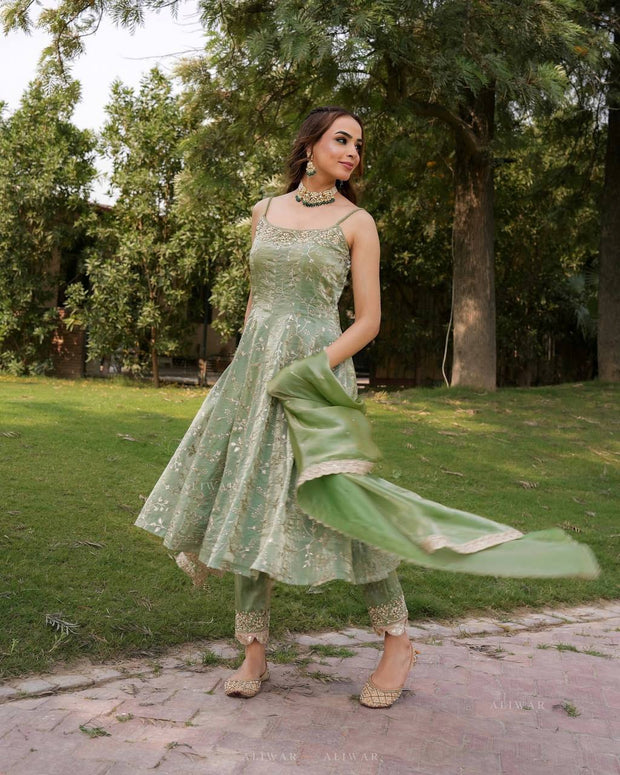 Awesome Fandy Silk Green Color Gown